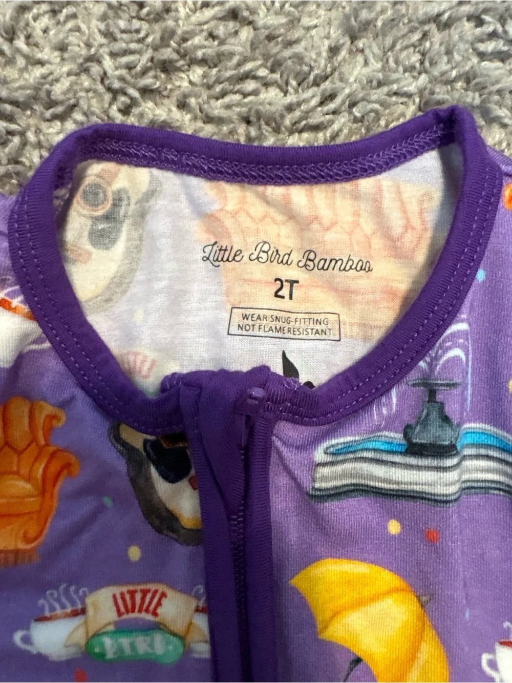 FRIENDS bamboo zippy // 2T